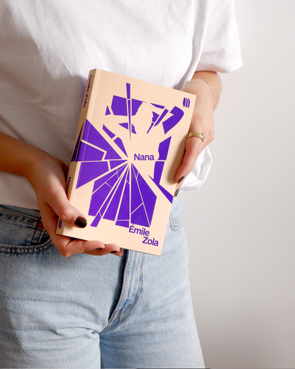 "Femme Fatale" - La Collection